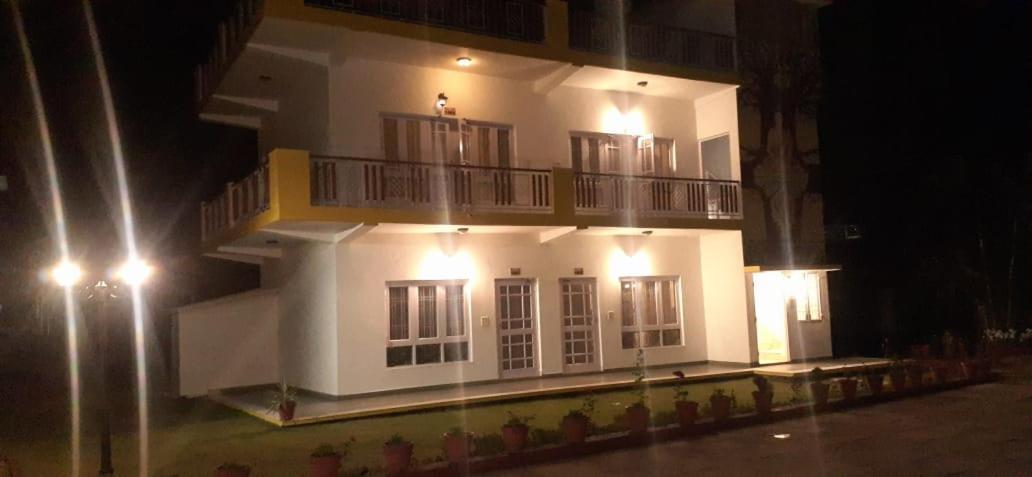 Four Banyans Spirit & Nature Resort Rāipur Exterior foto